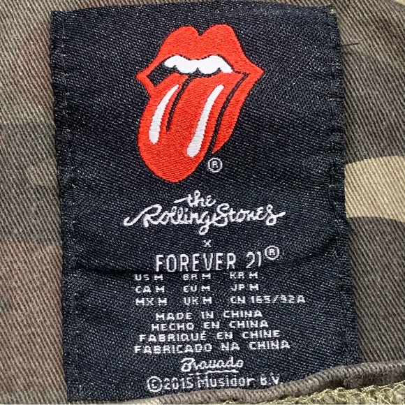 FOREVER 21 Rolling Stones Tour 1978 Camo Utility Vest Size M - Picture 10 of 11